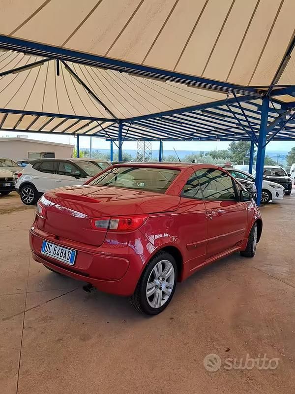 Usata Mitsubishi Colt 150 CV (110 kW) 2006 Rosso Cabrio