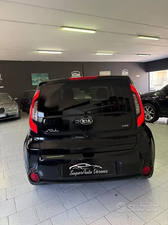 Usata Kia Soul 128 CV (94 kW) 2015 Nero SUV