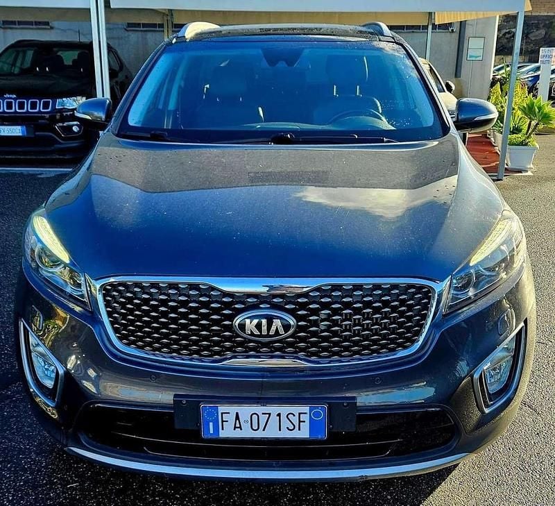 Usata Kia Sorento 200 CV (147 kW) 2015 Grigio SUV