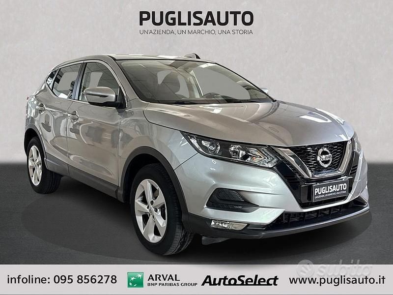 Argento Usata 2019 Nissan Qashqai SUV | 17.900 € (Cara) - Immagine 1/4