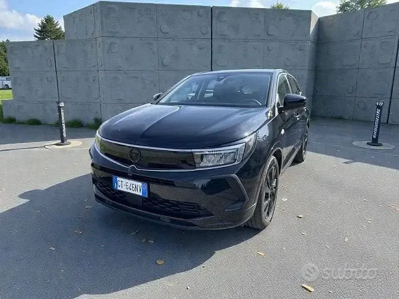 Usata Opel Grandland X Edition 131 CV (96 kW) 2024 Nero SUV