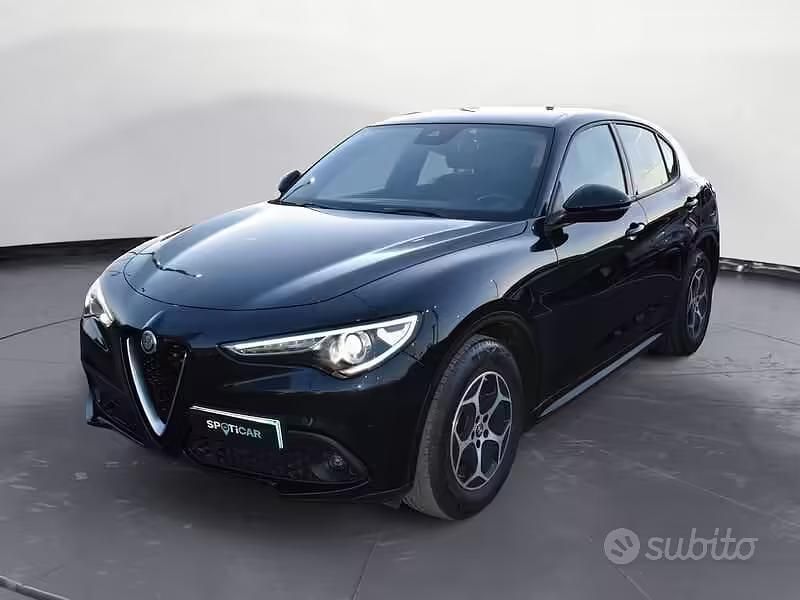 Usata Alfa Romeo Stelvio Super 160 CV (117 kW) 2022 Nero SUV