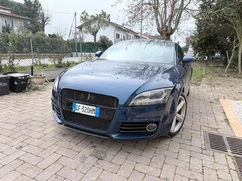 Usata Audi TT 160 CV (117 kW) 2011 Blu Coupé