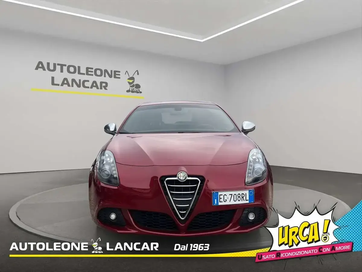 Usata Alfa Romeo Giulietta Quadrifoglio Verde 234 CV (172 kW) 2011 Rosso Utilitaria