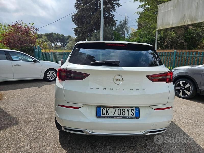 Usata Opel Grandland X GS Line 131 CV (96 kW) 2022 Bianco SUV
