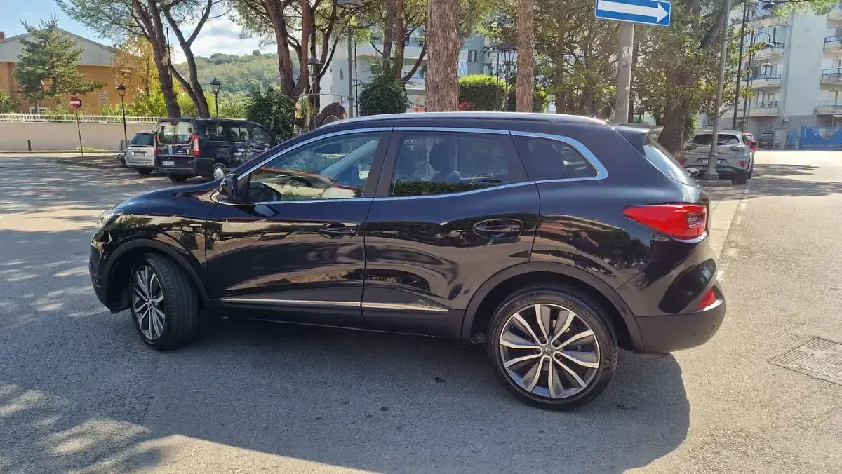 Usata Renault Kadjar Bose Edition 110 CV (80 kW) 2015 Nero SUV
