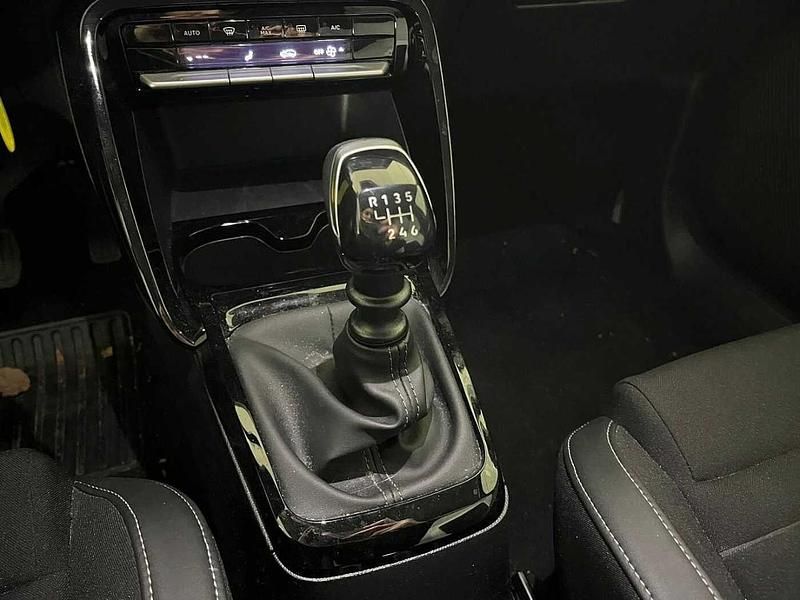 Usata Citroën C3 PureTech 101 CV (74 kW) 2025 Nero Utilitaria