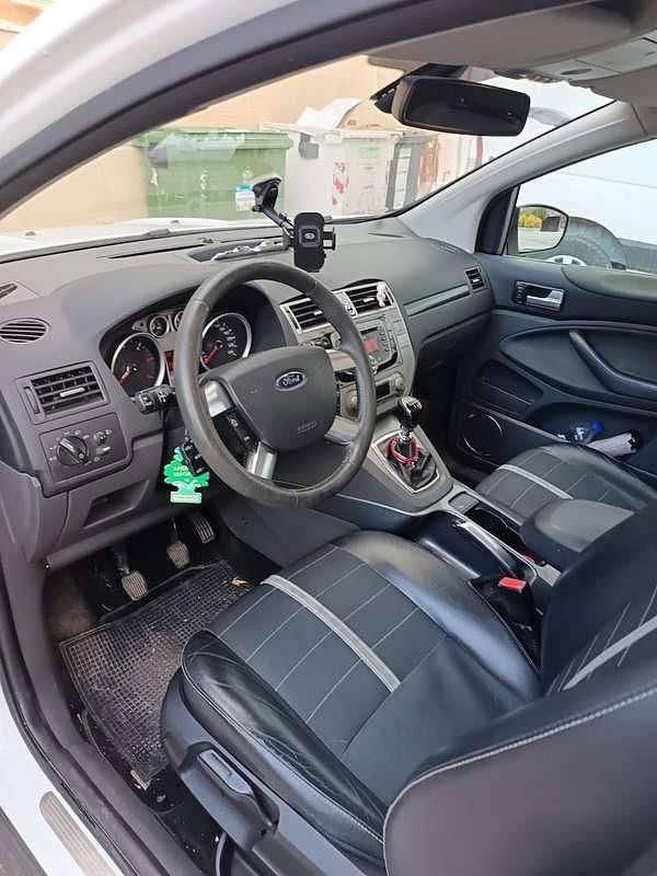 Usata Ford Kuga 163 CV (119 kW) 2010 SUV