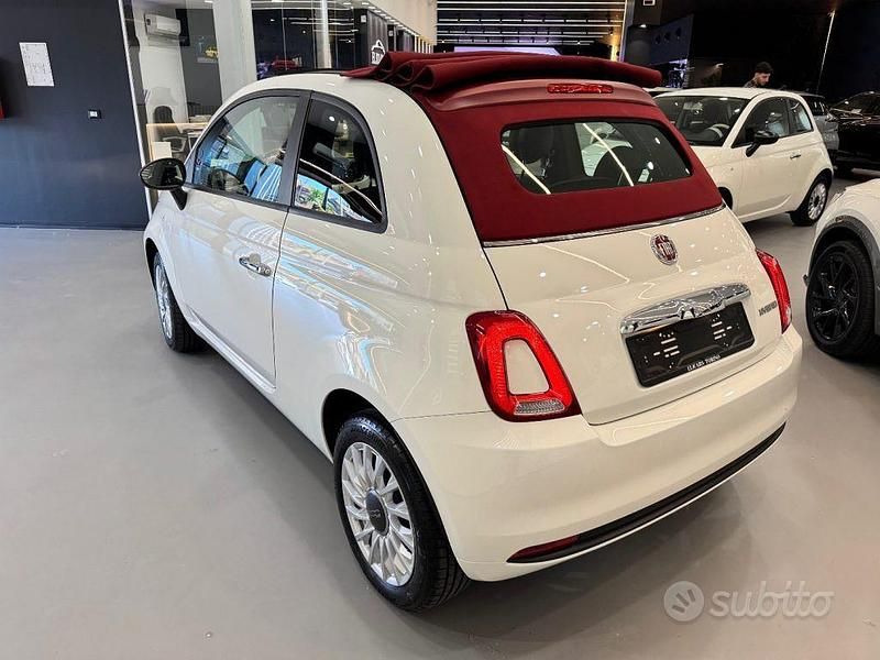 Usado Fiat 500C Lounge 69 CV (50 kW) 2023 Blanco Descapotable