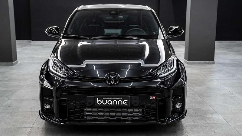 Usata Toyota Yaris 261 CV (191 kW) 2024 Nero Coupé