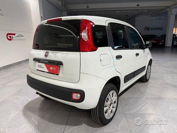 Usata Fiat Panda Pop 70 CV (51 kW) 2020 Bianco Utilitaria