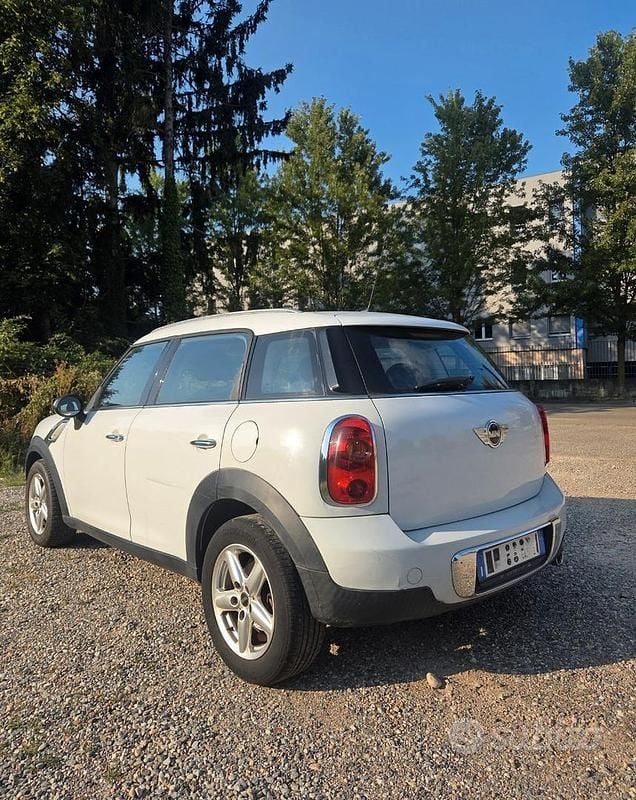 Usata Mini One D Countryman 90 CV (66 kW) 2010 Bianco SUV