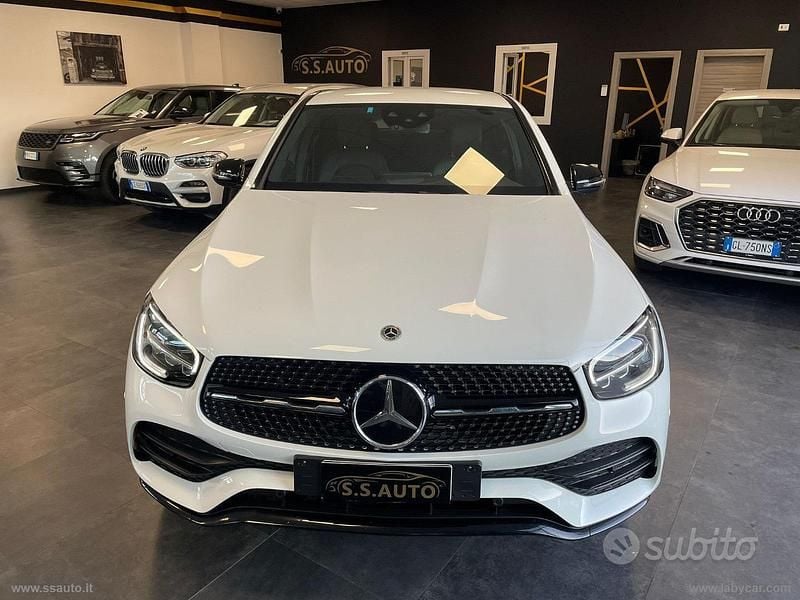 Usata Mercedes GLC300e Premium 194 CV (142 kW) 2021 Bianco Coupé