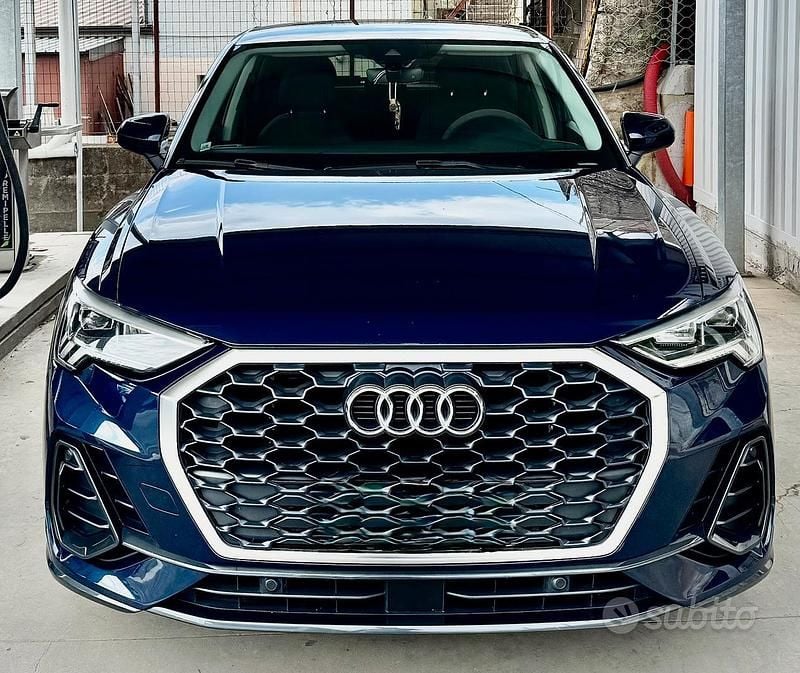 Usata Audi Q3 Sportback S-Line 150 CV (110 kW) 2019 Blu SUV