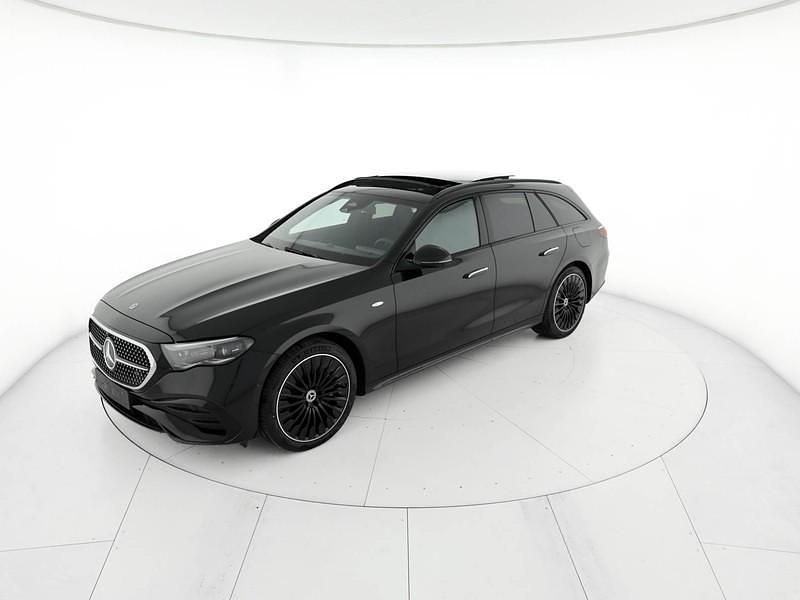 Nuova Mercedes E300 Advanced Plus 313 CV (230 kW) 2025 Nero Station wagon