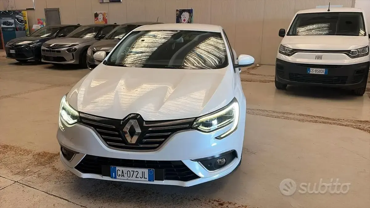 Usata Renault Mégane 140 CV (102 kW) 2020 Bianco Berlina