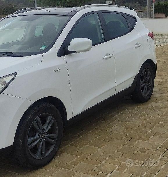 Usata Hyundai ix35 Comfort 116 CV (85 kW) 2011 Bianco SUV