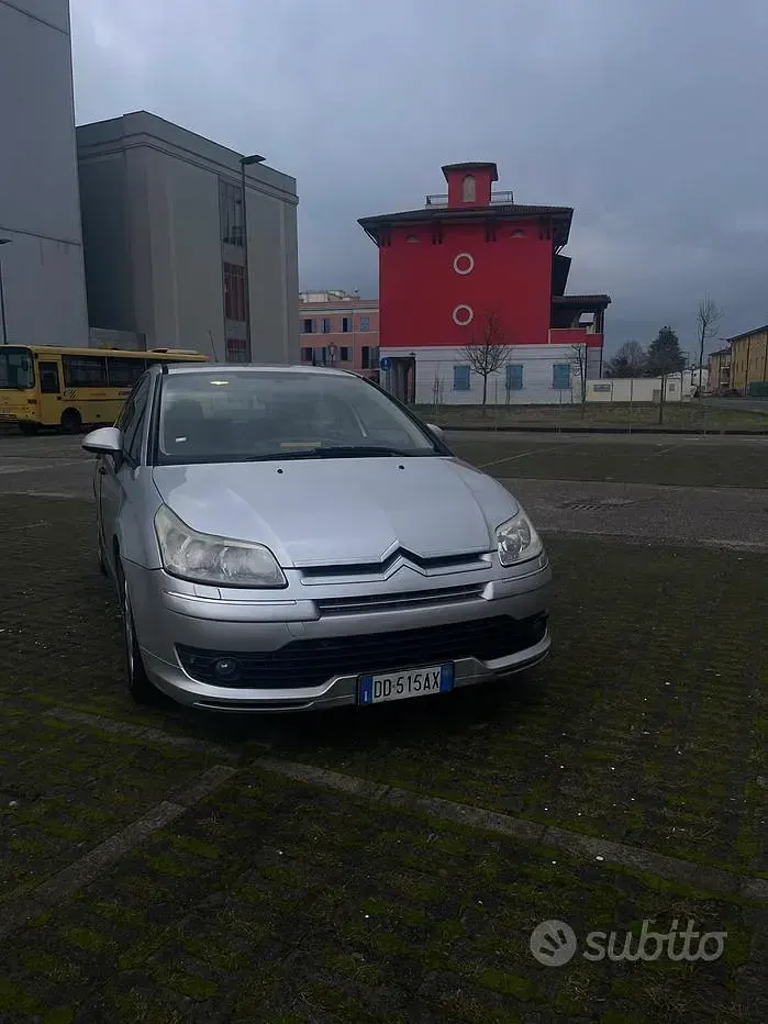 Usata Citroën C4 90 CV (66 kW) 2006 Grigio Berlina