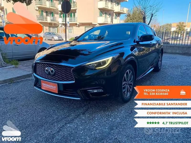 Usata Infiniti Q30 Business 109 CV (80 kW) 2018 Berlina
