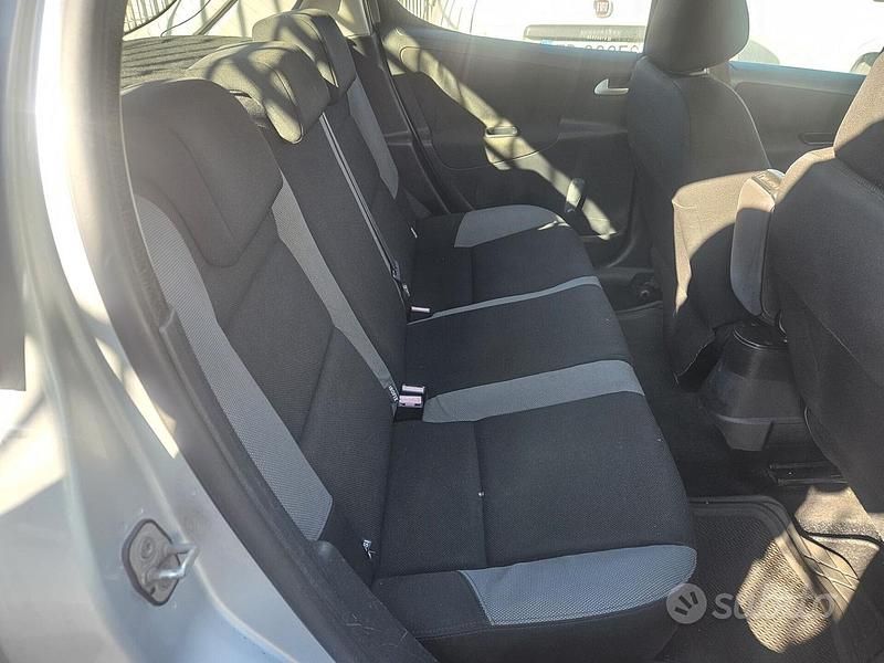 Gebraucht Peugeot 207 70 PS (51 kW) 2009 Grau Limousine