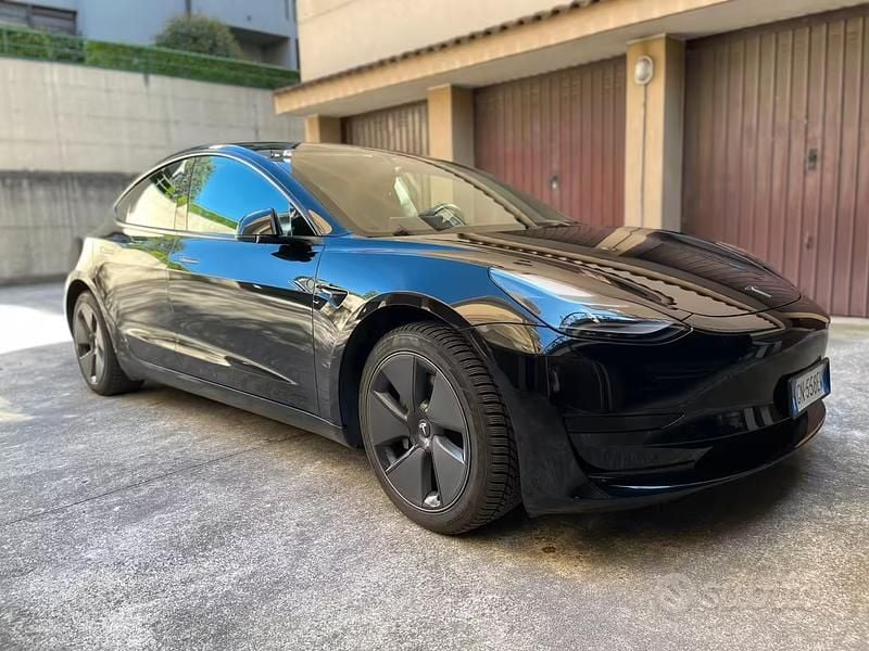 Usata Tesla Model 3 235 kW (320 CV) 2023 Berlina