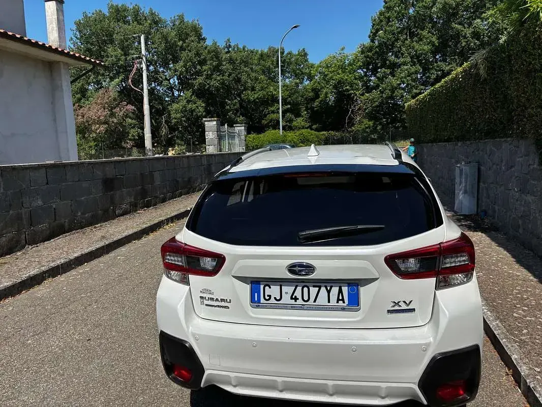 Usata Subaru XV Style 150 CV (110 kW) 2022 Bianco SUV
