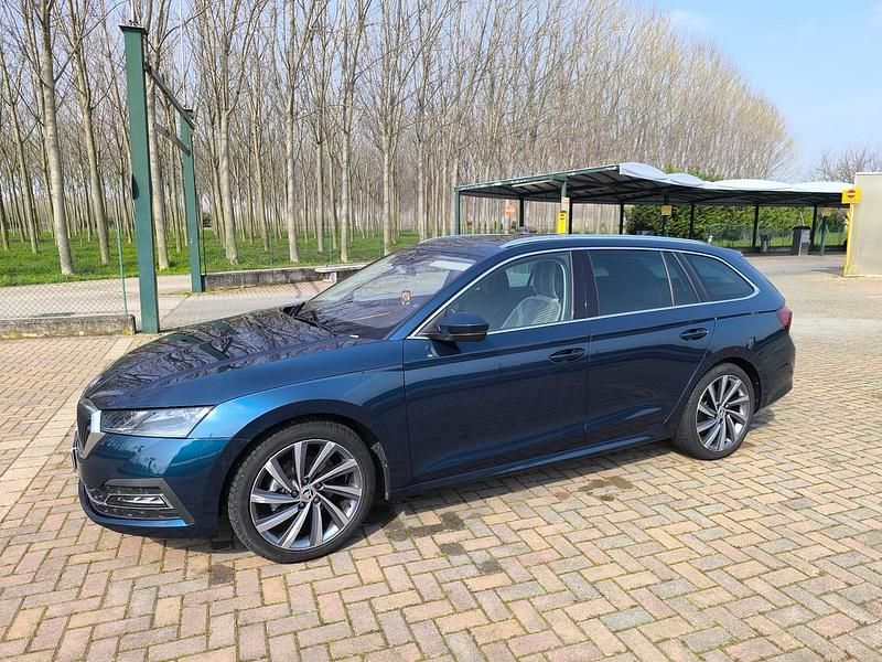 Usata Skoda Octavia Style 150 CV (110 kW) 2021 Other Station wagon