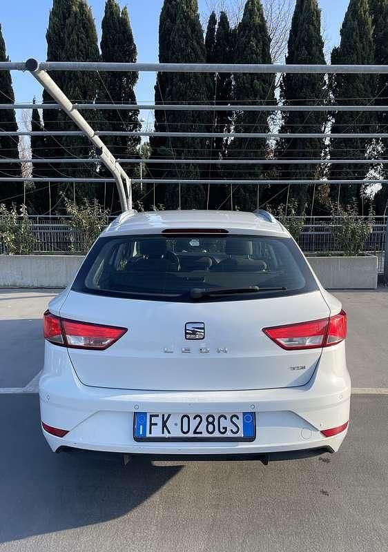 Usata Seat Leon ST Style 110 CV (80 kW) 2017 Bianco Station wagon