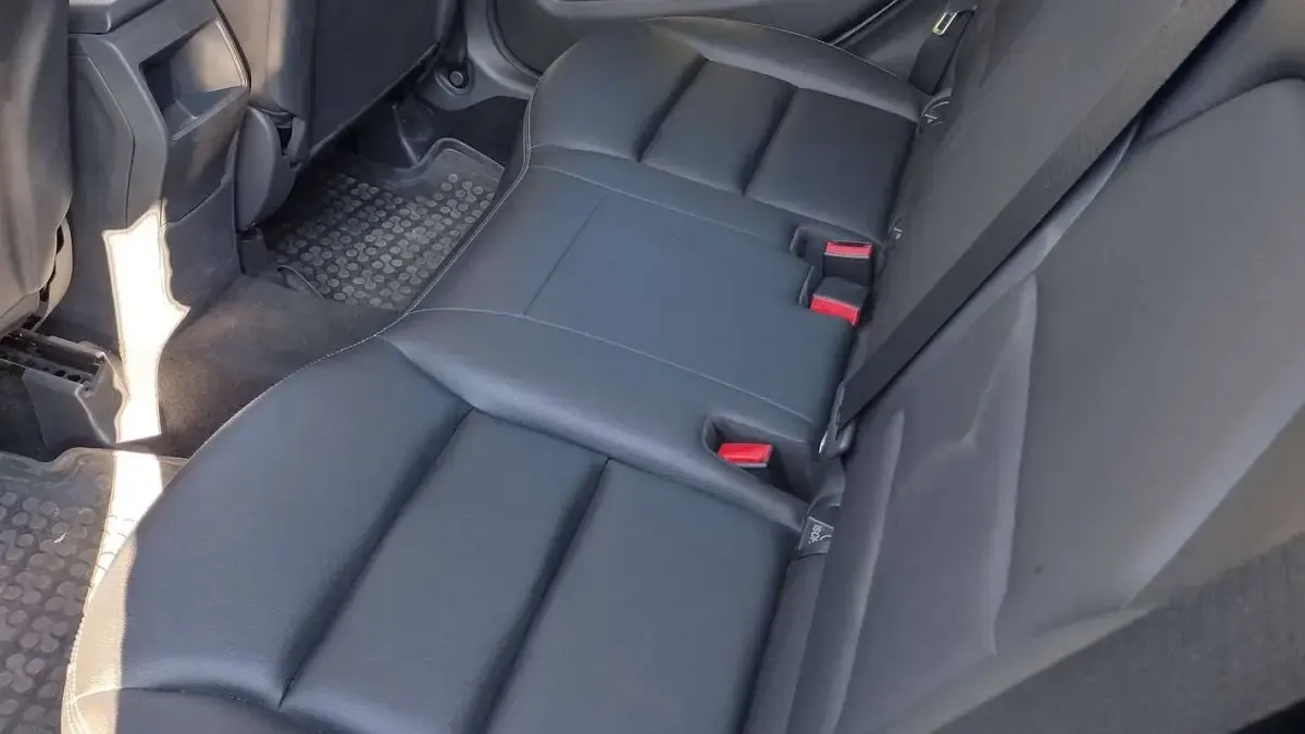 Usata Mercedes B180 109 CV (80 kW) 2018 Argento Utilitaria