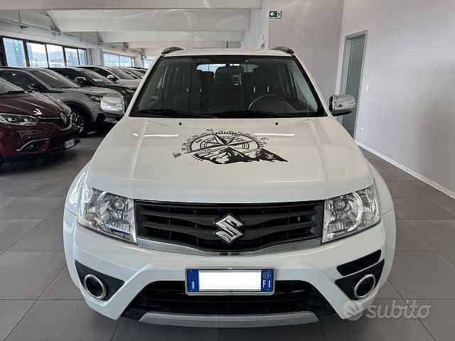 Usata Suzuki Grand Vitara 129 CV (94 kW) 2013 Bianco SUV