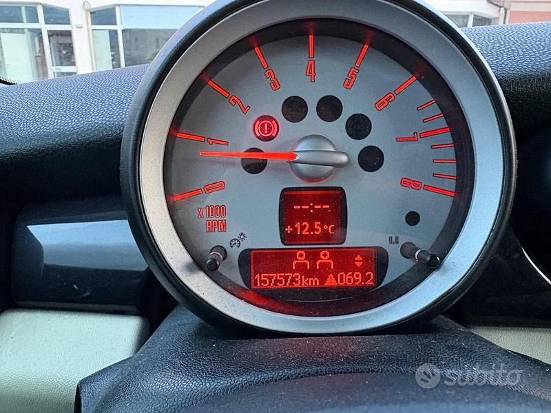 Usata Mini Cooper 95 CV (69 kW) 2008 Grigio Utilitaria