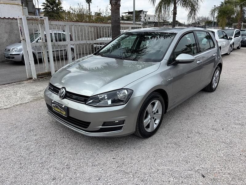 Usata VW Golf VII Highline 110 CV (80 kW) 2015 Grigio Berlina