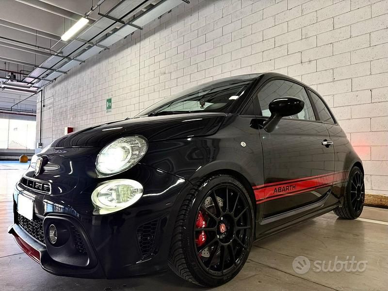 Usata Abarth 595C Turismo 165 CV (121 kW) 2016 Nero Cabrio