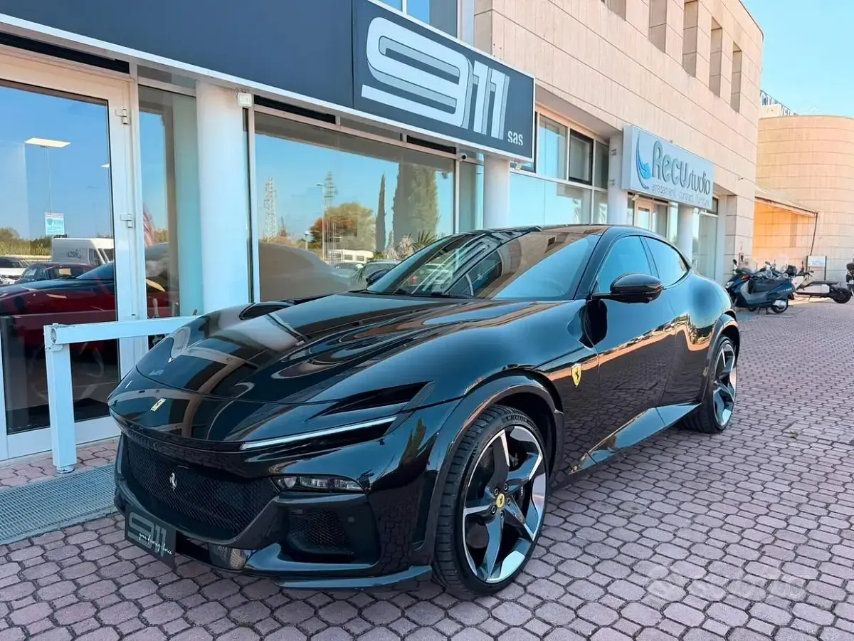 Usata Ferrari Purosangue 725 CV (533 kW) 2026 SUV