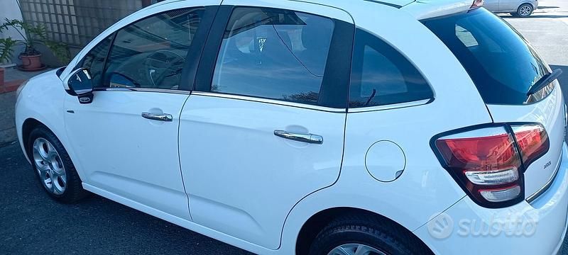 Usata Citroën C3 68 CV (50 kW) 2015 Bianco Berlina