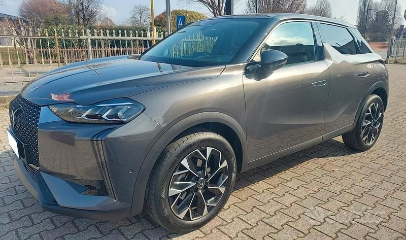 Usata DS Automobiles DS3 Opera 131 CV (96 kW) 2024 Grigio SUV
