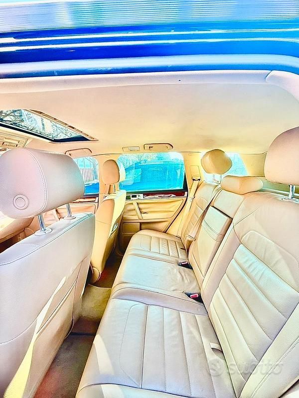 Usata VW Touareg 240 CV (176 kW) 2008 Nero SUV