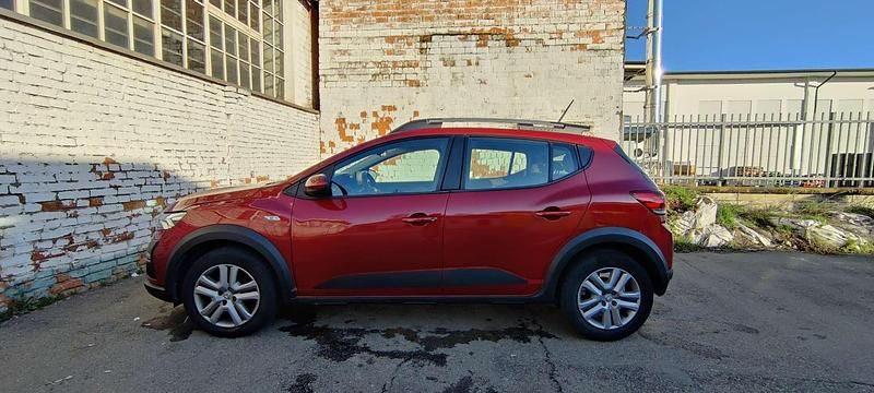 Usata 2022 Dacia Sandero Comfort Due volumi | 12.900 € (Buon prezzo) - Immagine 1/4