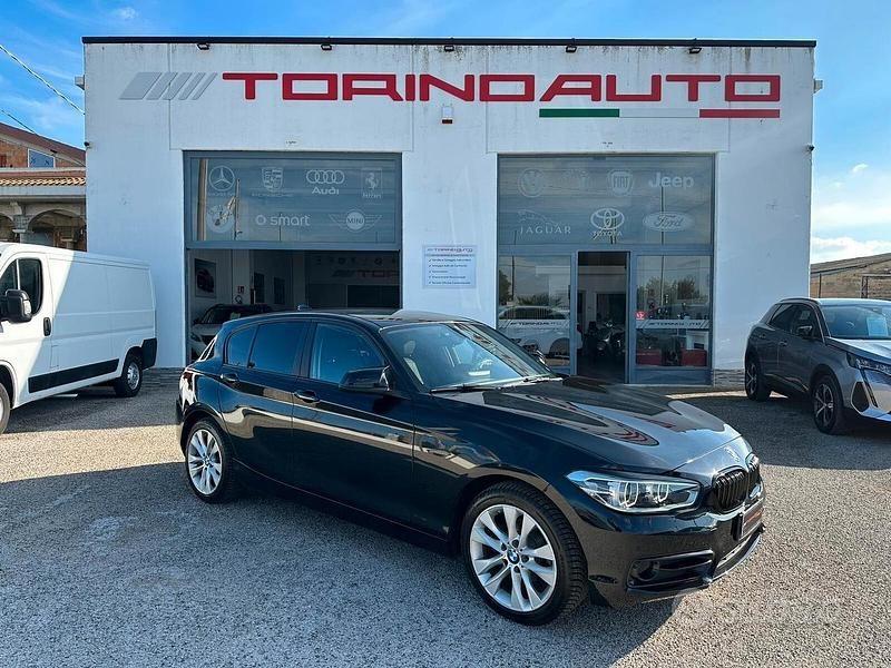 Nero Usata 2017 BMW 116 Urban Line Due volumi | 15.800 € (Buon prezzo) - Immagine 1/4