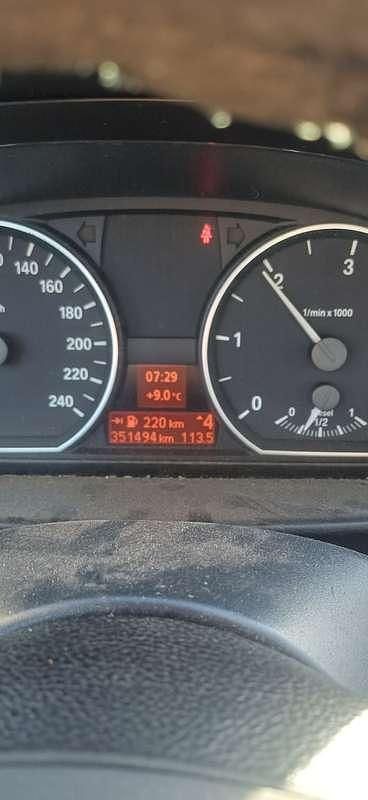 Usata BMW 118 143 CV (105 kW) 2009 Utilitaria