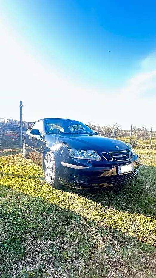 Usata Saab 9-3 Vector 175 CV (128 kW) 2005 Nero Cabrio