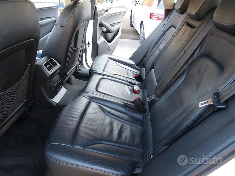 Usata Audi Q5 Advanced Plus 177 CV (130 kW) 2012 Bianco SUV