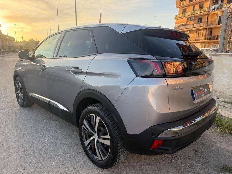 Usata Peugeot 3008 Allure 131 CV (96 kW) 2021 Grigio Station wagon