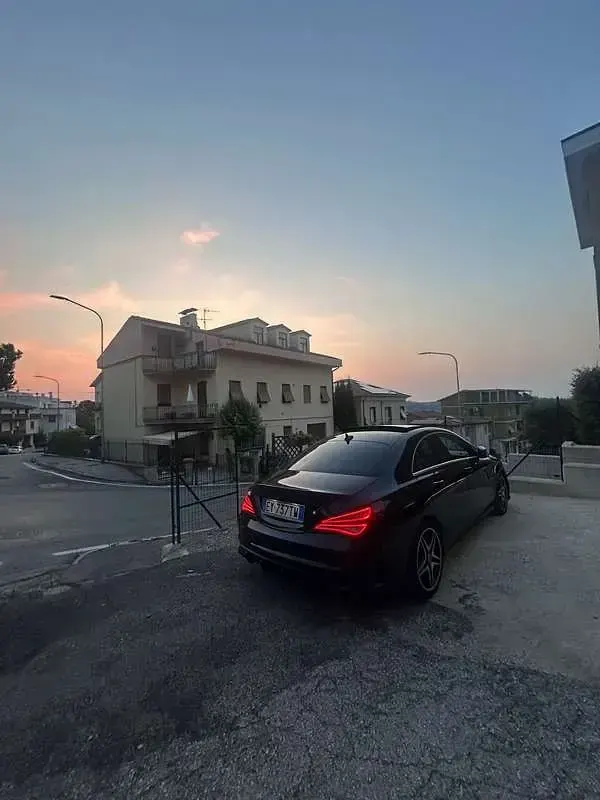 Usata Mercedes CLA220 Premium 177 CV (130 kW) 2015 Berlina