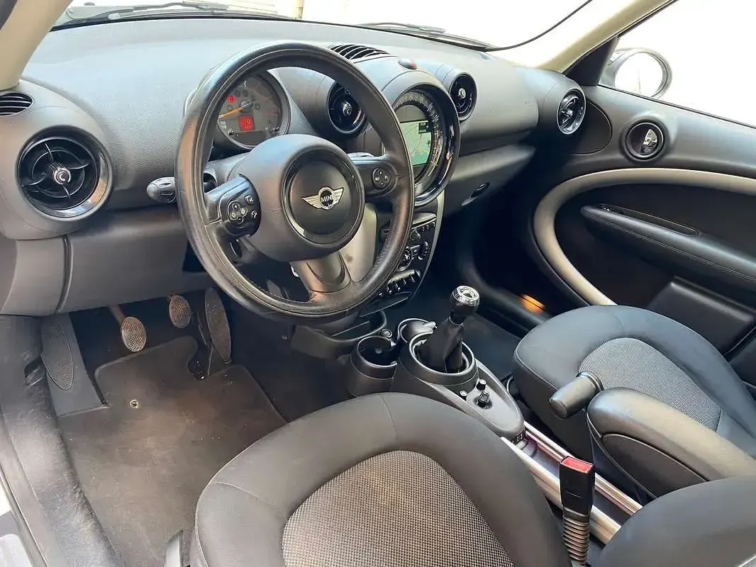 Usata Mini One D Countryman 90 CV (66 kW) 2015 Bianco SUV