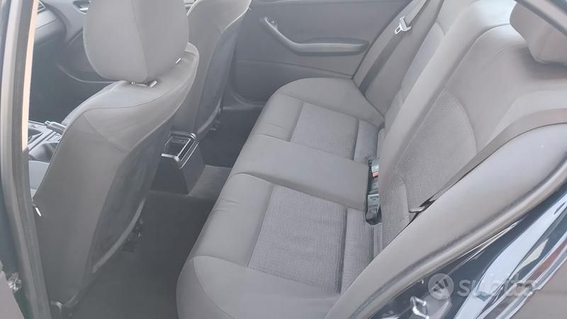 Usata BMW 320 150 CV (110 kW) 2003 Blu Berlina