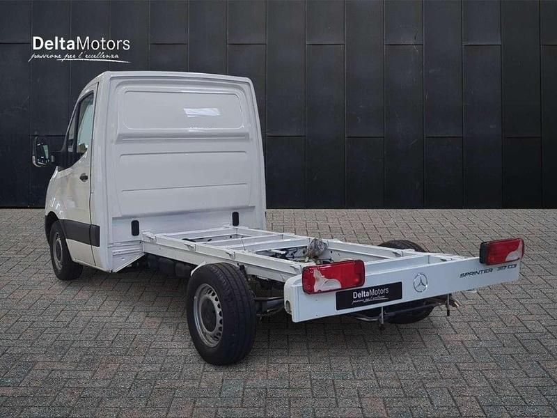 Nuova Mercedes Sprinter 2026 Bianco artico Furgone