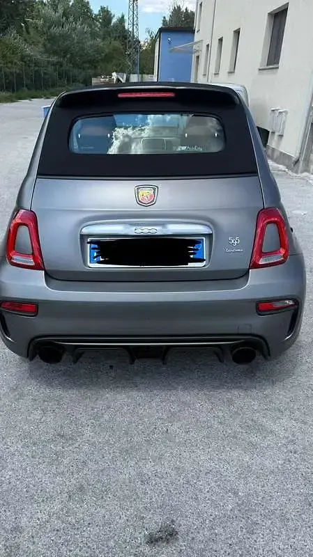 Usata Abarth 595 Turismo 165 CV (121 kW) 2019 Grigio Cabrio
