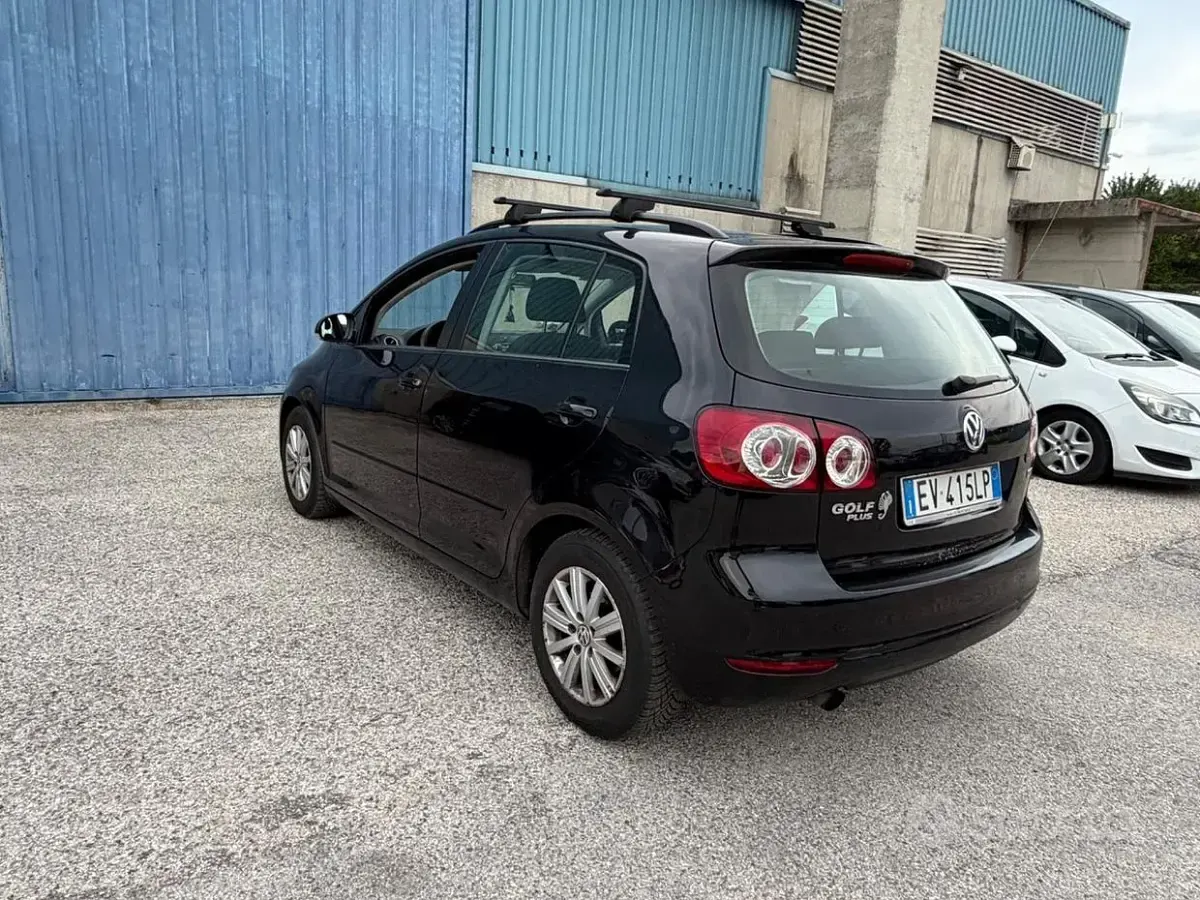 Usata VW Golf Plus Cross Highline 105 CV (77 kW) 2014 Nero Monovolume