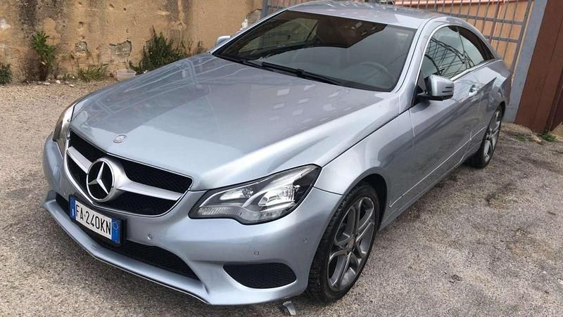 Usata Mercedes E220 Executive 170 CV (125 kW) 2015 Coupé